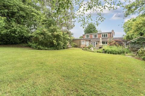 Lower Station Road, Newick 4 bed bungalow for sale