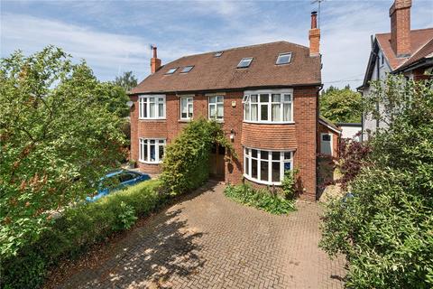 Prestbury Road, Cheltenham, GL52 6 bed semi