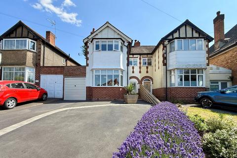 Colebrook Road, Shirley 3 bed semi