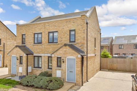 Lytton Copse, Littlehampton, West Sussex 2 bed semi