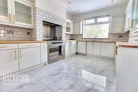 Park Grove, Barnsley 4 bed terraced house for sale