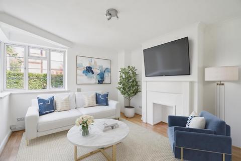 Southfield Road, Bedford Park... 2 bed apartment for sale