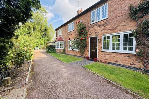 Ton Lane, Lowdham, Nottingham 4 bed detached house for sale