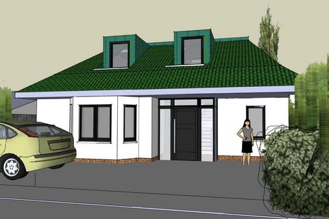 Theydon Park Road, Theydon Bois, CM16 4 bed property with land for sale