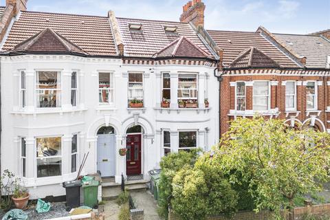 Pathfield Road, Streatham, SW16 5 3 bed apartment for sale