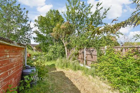 Osborne Road, Ashford TN24 3 bed semi