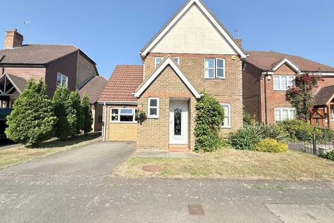 Danvers Drive, Barton Hills, Luton... 3 bed detached house for sale