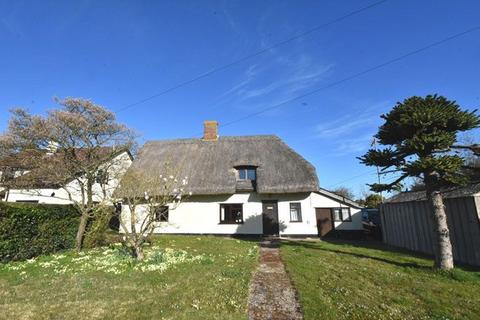 Near Debenham 3 bed cottage for sale