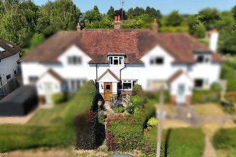 Upper Culham Road, Wargrave RG10 3 bed terraced house for sale