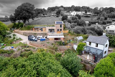 Blakeney GL15 4 bed detached house for sale