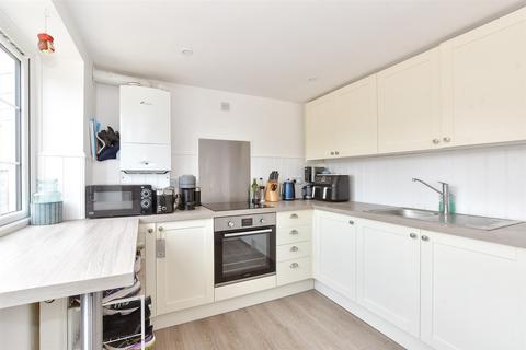 Marymead Close, Ryde, Isle of Wight 2 bed cottage for sale