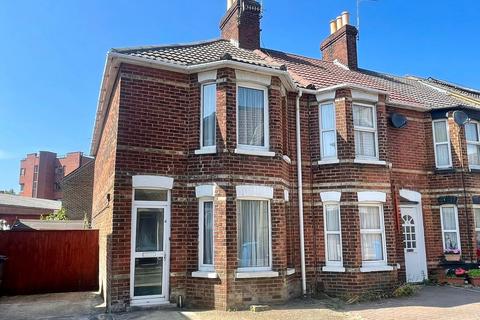 Denmark Road, Poole, BH15 3 bed end of terrace house for sale