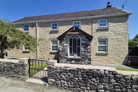Cwmifor, Llandeilo SA19 3 bed detached house for sale