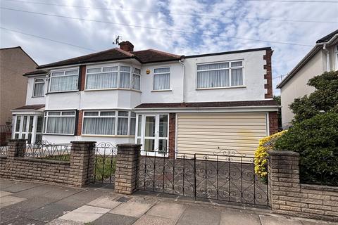 Gordon Road, Romford, RM6 5 bed semi