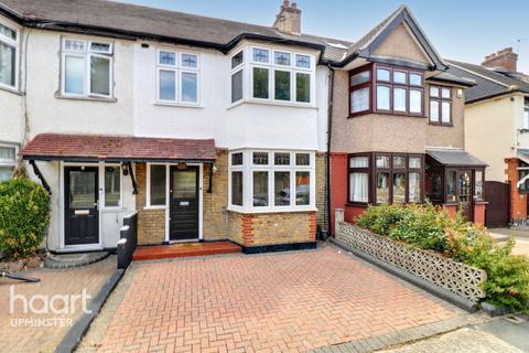 UPMINSTER RM14 3 bed terraced house for sale