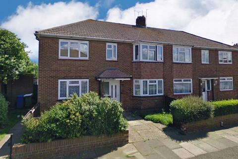 Linden Drive, Sheerness 2 bed maisonette for sale