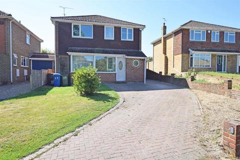 Wickham Close, Newington 4 bed detached house for sale