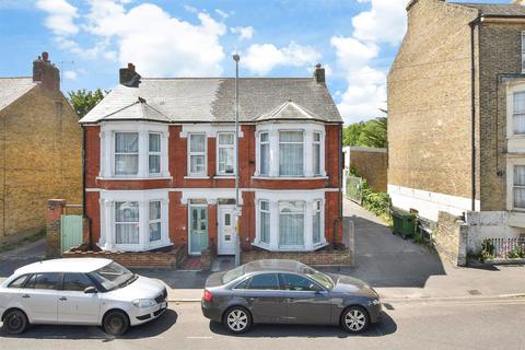 Thanet Road, Margate CT9 4 bed semi