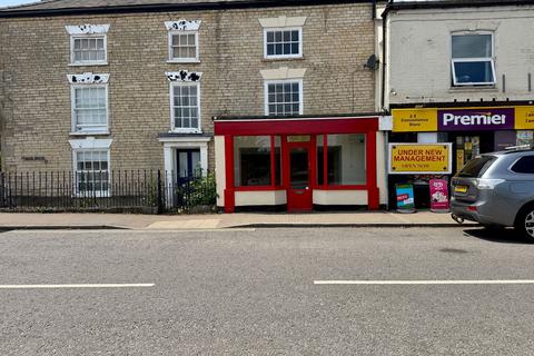 High Street, Lincoln LN4 3 bed terraced house for sale