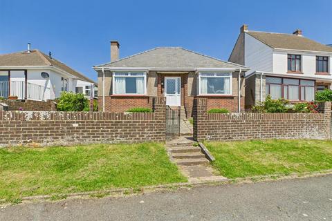 3 Pointfields Crescent, Hakin 2 bed bungalow for sale