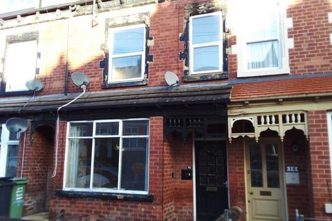 Roman Place, Leeds LS8 4 bed terraced house for sale