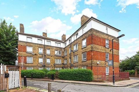 Swan Road, London SE16 2 bed maisonette for sale