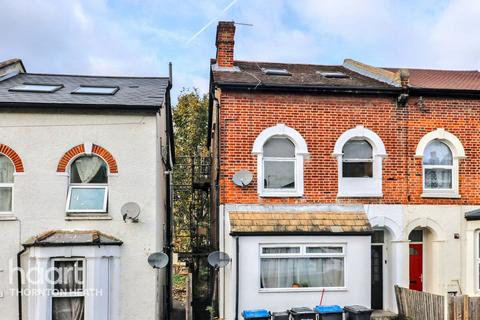 Grange Park Road, Thornton Heath 2 bed character property for sale