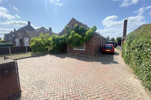 Grange Road, Shrewsbury 2 bed detached bungalow for sale