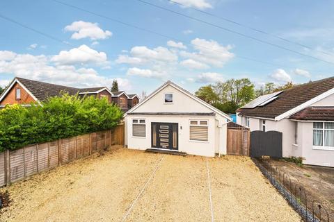 Egham,  Surrey,  TW20 5 bed cottage for sale