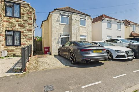 St. Pauls Avenue, Slough, Berkshire, SL2 3 bed detached house for sale