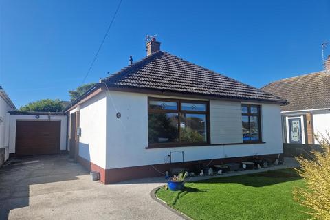 Connaught Close, Porthcawl CF36 3 bed detached bungalow for sale