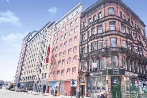 Jamaica Street, Apt 4