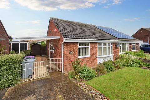 Churchill Road, Stamford, PE9 2 bed semi