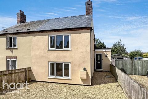 Spalding PE12 2 bed semi