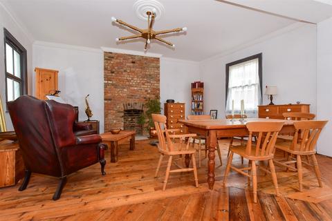 George Lane, Folkestone, Kent 3 bed detached house for sale