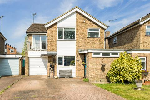 Conway Close, High Wycombe HP10 4 bed detached house for sale