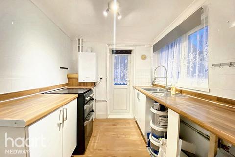 Dale Street, Chatham 2 bed terraced house for sale