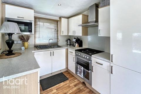 Lutton PE12 2 bed lodge for sale