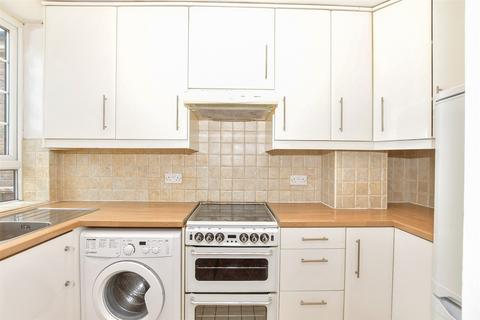 Maidstone Road, Paddock Wood, Kent 2 bed semi