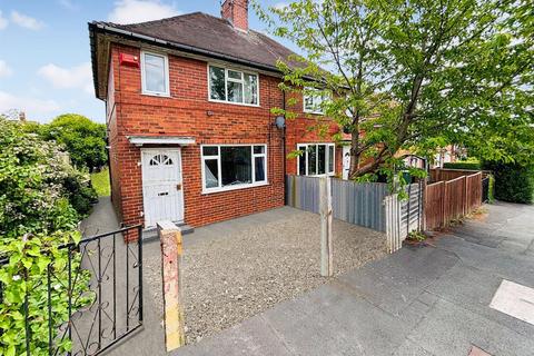 Broadlea Avenue, Bramley, Leeds 2 bed semi