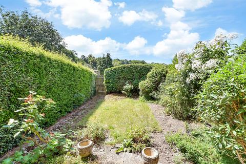 Harrison Close, Reigate, Surrey 3 bed terraced house for sale
