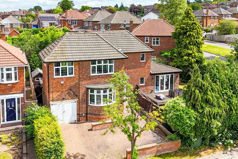 Greythorn Drive, West Bridgford NG2 3 bed detached house for sale