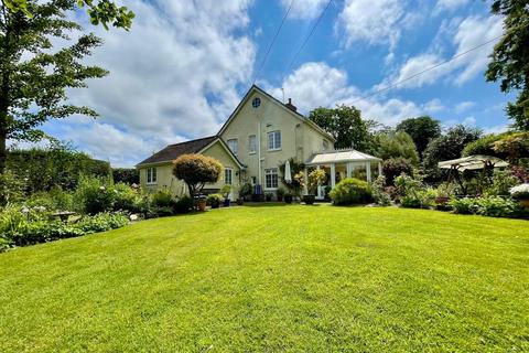 Bothenwood, Wimborne 3 bed detached house for sale