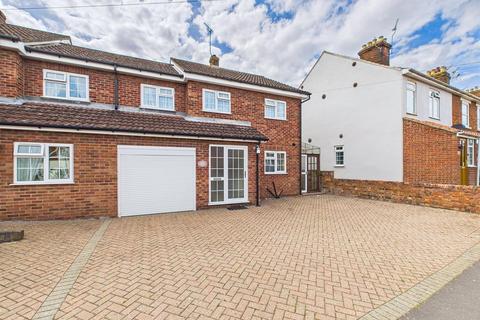 Southend, Dereham 3 bed semi