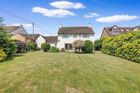 Main Street, Aldington WR11 4 bed detached house for sale