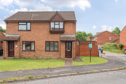 Bluebell Avenue, Tiverton, Devon, EX16 2 bed semi