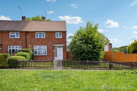 Hayling Road, South Oxhey 2 bed semi