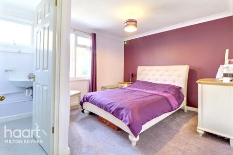 Beanfare, Beanhill 4 bed bungalow for sale