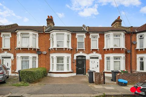 Windsor Road, Ilford IG1 3 bed terraced house for sale