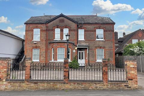 50 Bushey Grove Road, Bushey... 11 bed block of apartments for sale